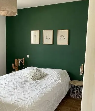 Magnifique Avec Piscine Et 빌라 Saubrigues