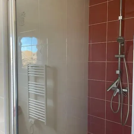 Magnifique Avec Piscine Et *